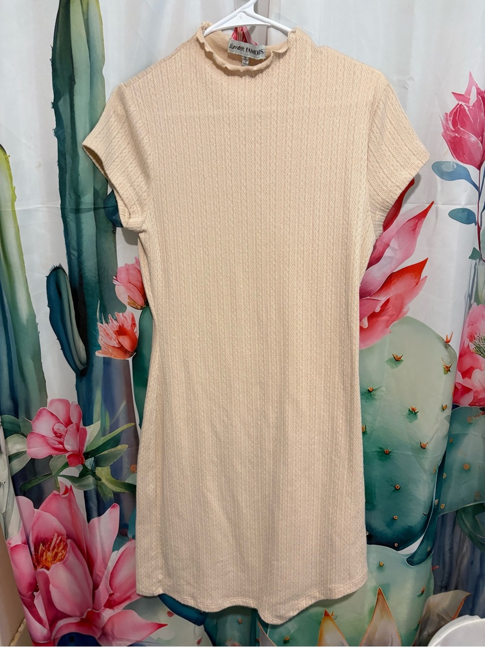 Almost Famous Women’s XL Beige Knit Mock Neck Short Sleeve Sweater Dress